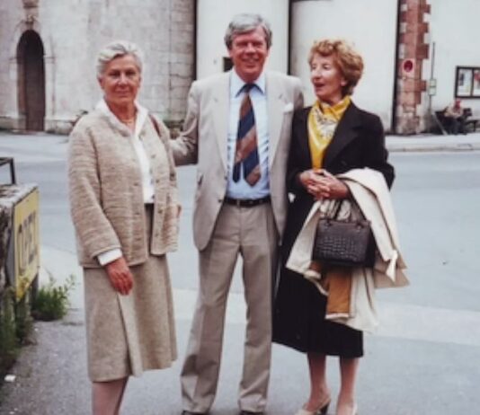 Il Circolo interno dei fedelissimi di Hitler è sopravvissuto alla sconfitta della Germania?